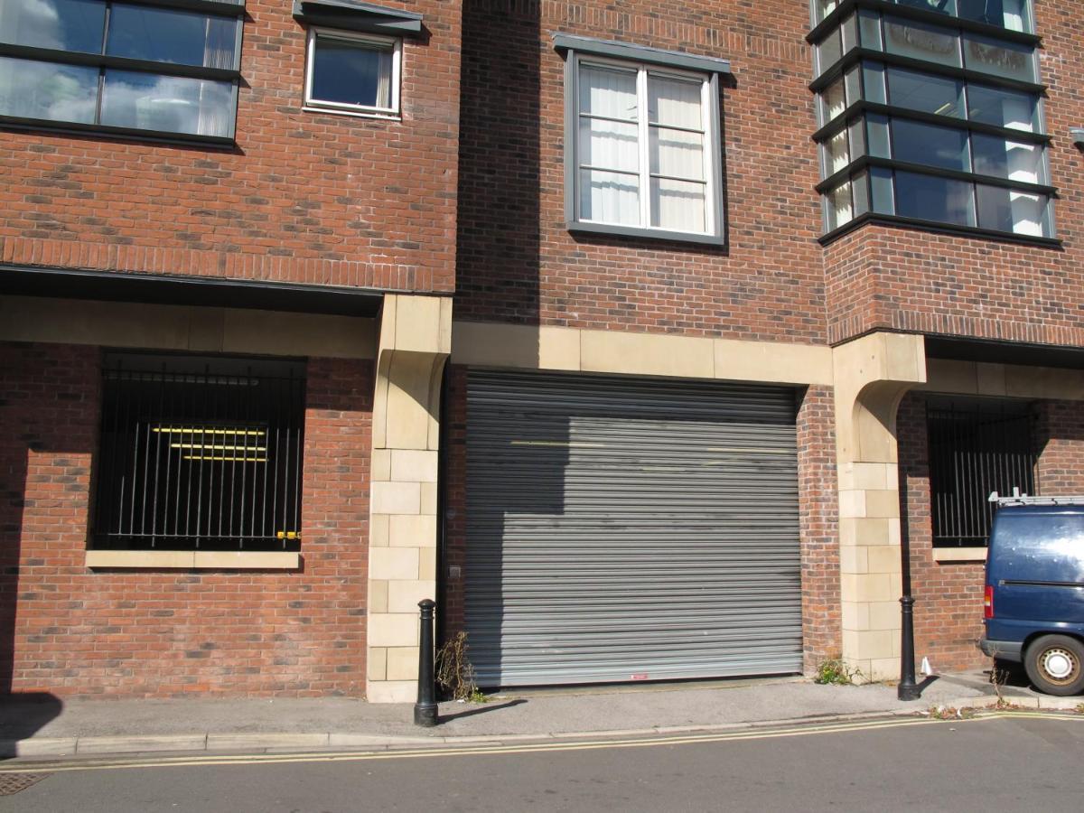 Churchill Two Bedroom Apartments With Free Parking And The Minster View York Zewnętrze zdjęcie